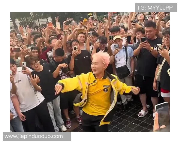 重庆街舞队的配合变革引发热议展现街舞文化新风貌